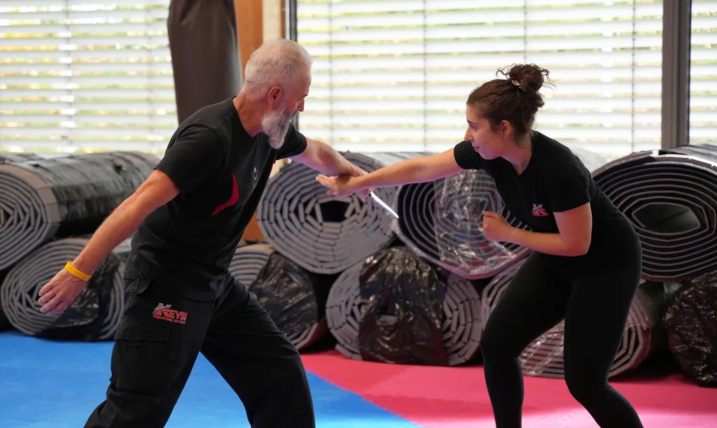 Kinetica - Messerabwehr